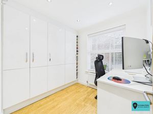 Office/Utility - click for photo gallery